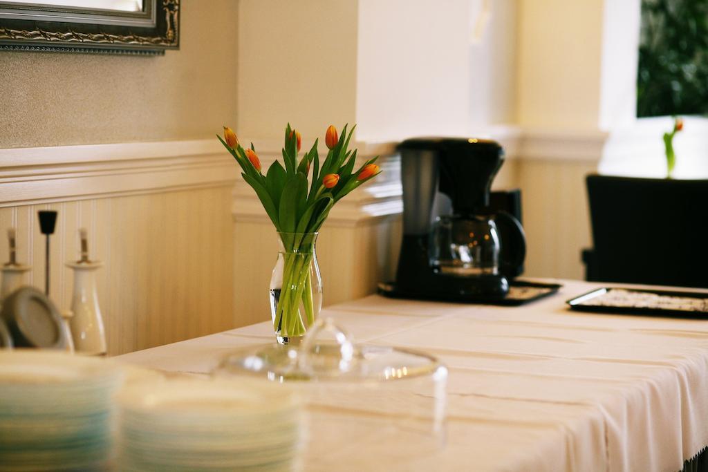 Hotel Zorza Namysłów Екстериор снимка