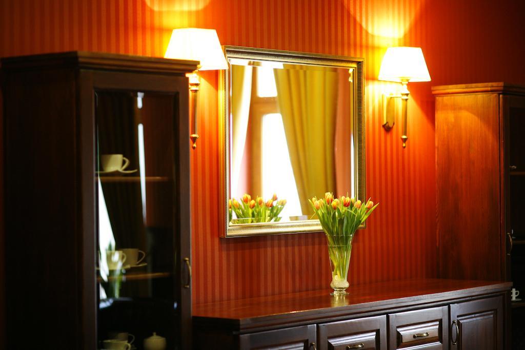 Hotel Zorza Namysłów Екстериор снимка