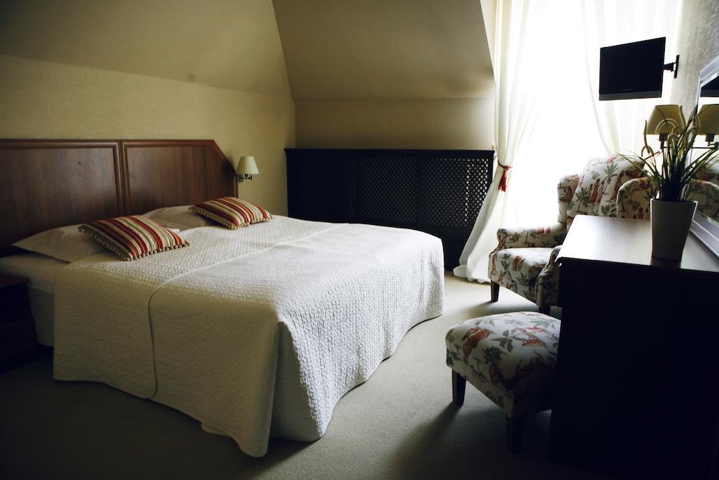 Hotel Zorza Namysłów Стая снимка